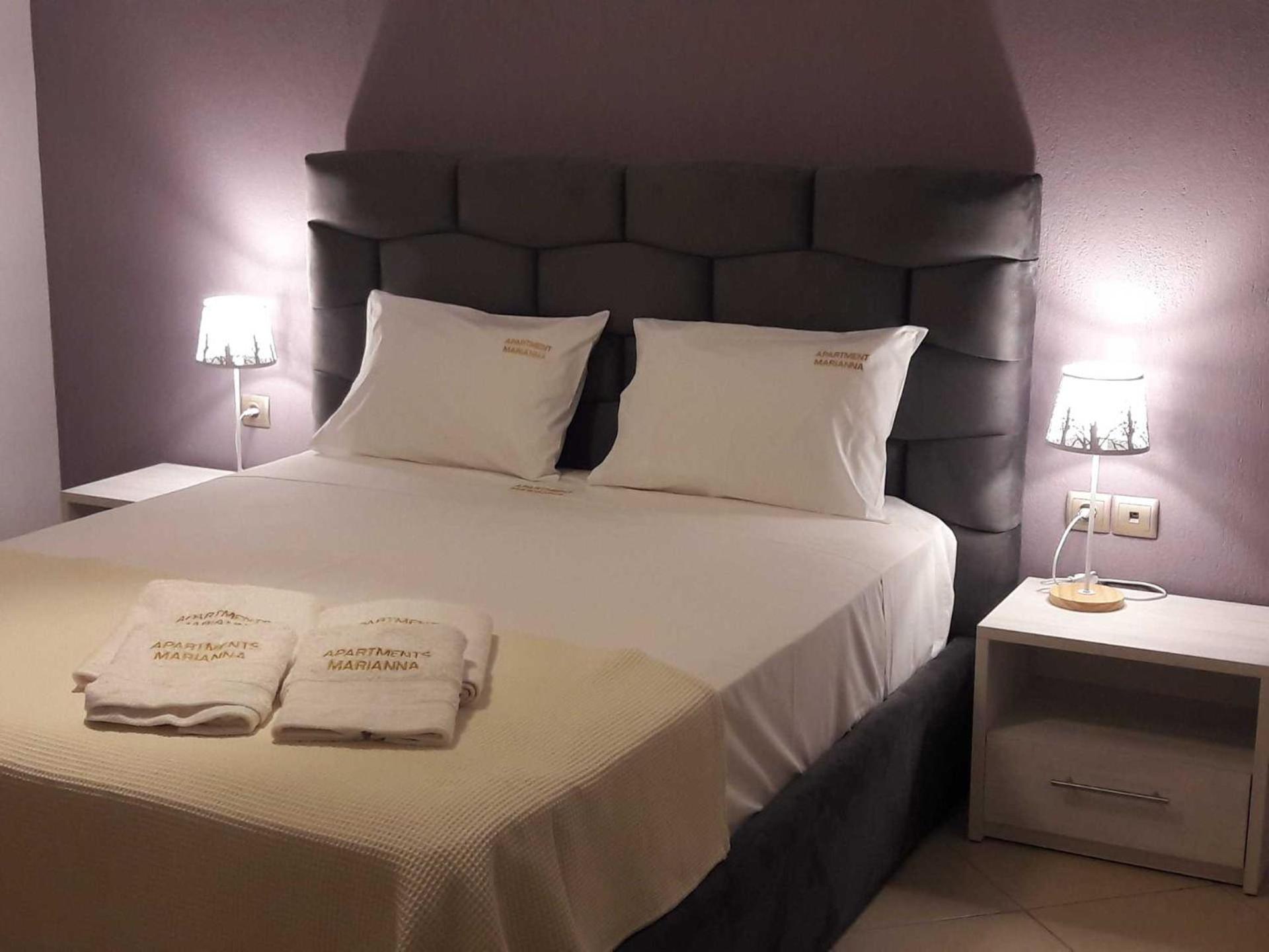 Luxury Apartments Marianna Neos Marmaras Bagian luar foto
