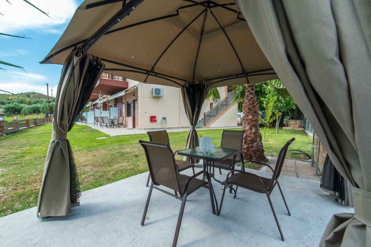 Luxury Apartments Marianna Neos Marmaras Bagian luar foto