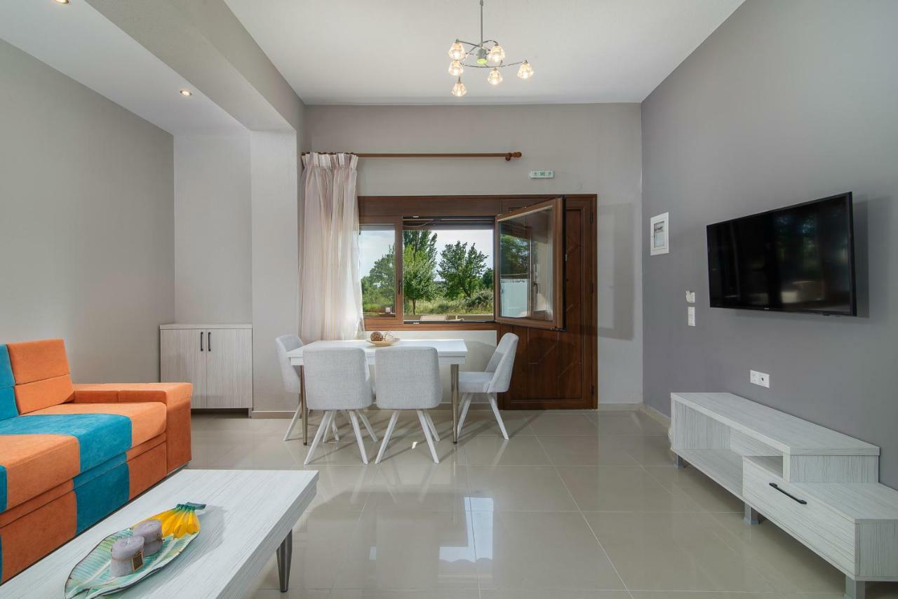 Luxury Apartments Marianna Neos Marmaras Bagian luar foto