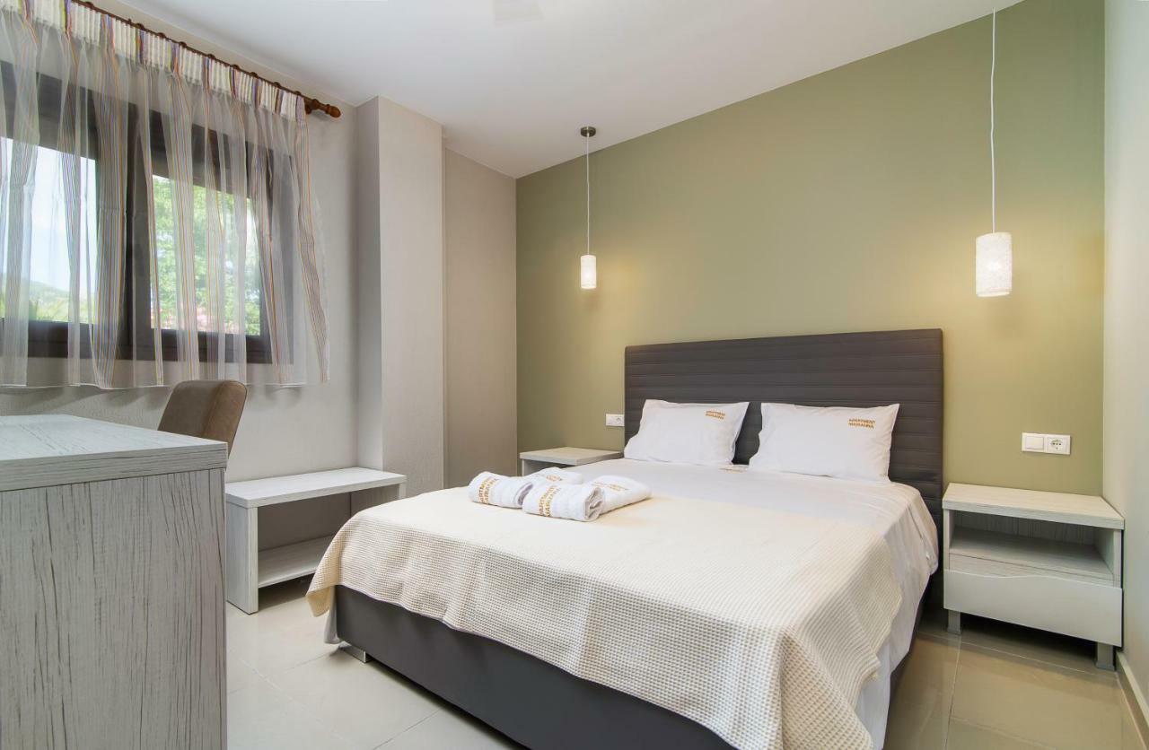 Luxury Apartments Marianna Neos Marmaras Bagian luar foto