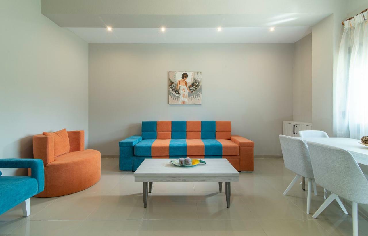 Luxury Apartments Marianna Neos Marmaras Bagian luar foto