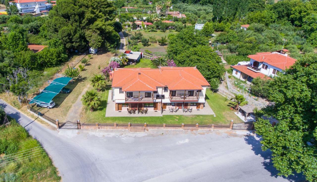 Luxury Apartments Marianna Neos Marmaras Bagian luar foto
