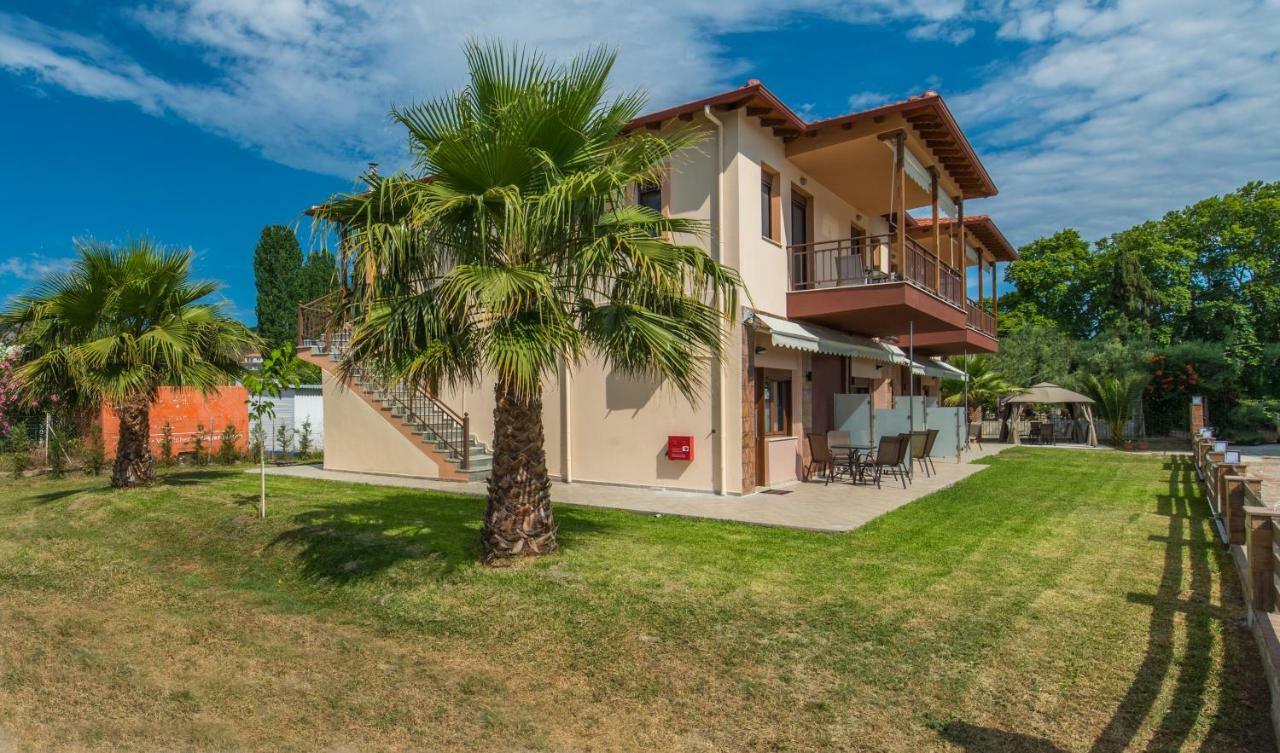 Luxury Apartments Marianna Neos Marmaras Bagian luar foto