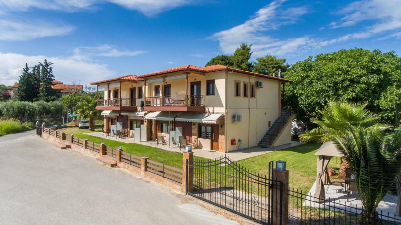 Luxury Apartments Marianna Neos Marmaras Bagian luar foto